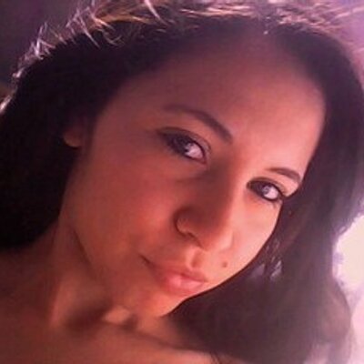 Profile Picture of Aline Graziele (@Lynne_Angell) on Twitter