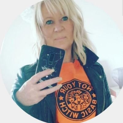 Profile Picture of Beverley Anne (@BevKnott) on Twitter