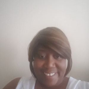 Profile Picture of Gretchen Tyler (@Spitfire902) on Twitter