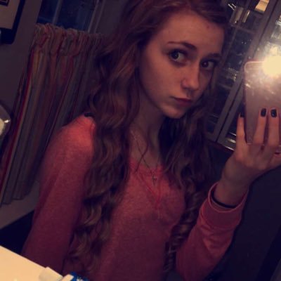 Profile Picture of Kara Becker (@karabecker01) on Twitter