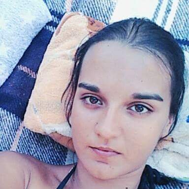 Profile Picture of Bianca  ♥ (@Cuddles4Cheryl) on Twitter