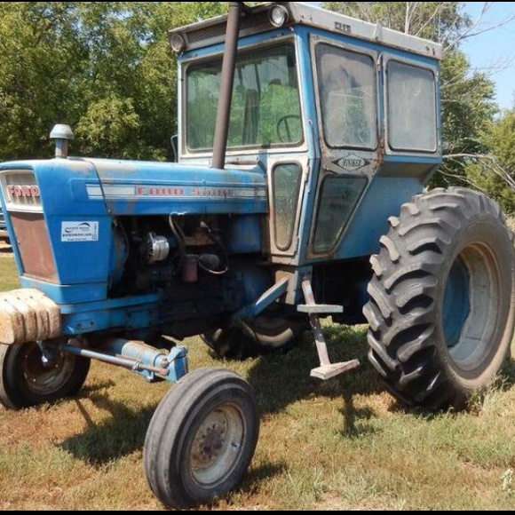 Profile Picture of Bradley Bakken (@bradleyb70) on Poshmark