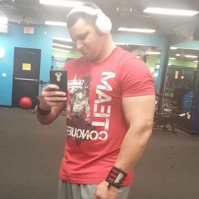 Profile Picture of Dustin Jones (@djdibbles) on Twitter