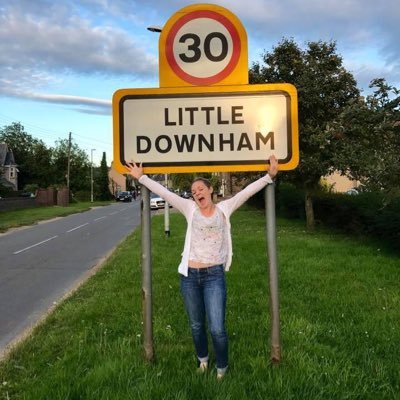 Profile Picture of Helen Downham (@HelenDownham) on Twitter