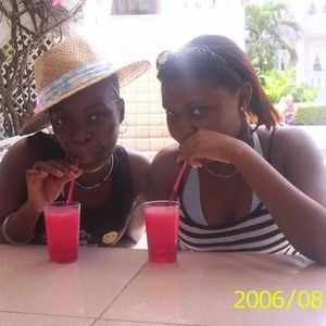 Profile Picture of Roxanne Barnard (@292197547) on Myspace