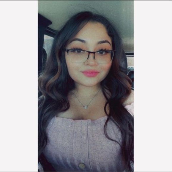 Profile Picture of Marlene Sanchez (@berniceee101) on Poshmark