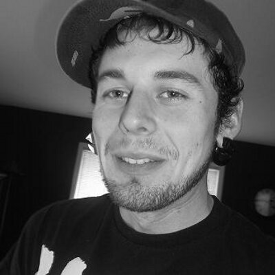 Profile Picture of Chris Huether (@skaterd34lite) on Twitter