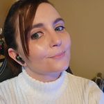 Profile Picture of Lori Walker (@lori.walker.31521) on Instagram