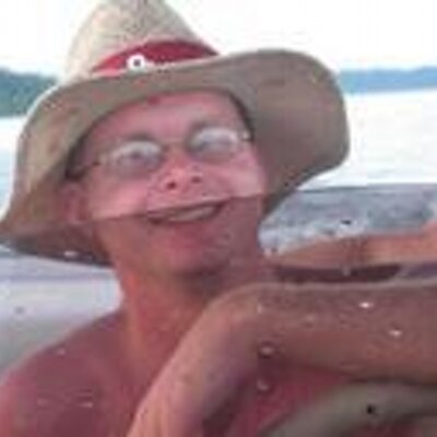 Profile Picture of Glen Benson (@squeejums) on Twitter