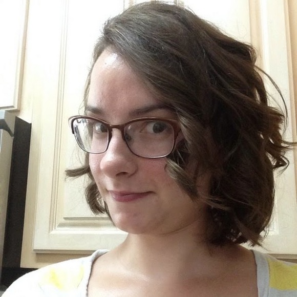 Profile Picture of Madeline Rupp (@madeline2311) on Poshmark