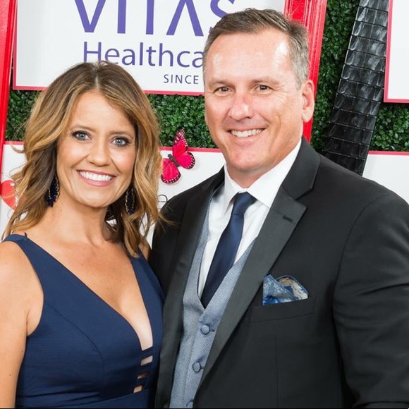 Profile Picture of Carrie Campbell (@campbell4910) on Poshmark