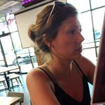 Profile Picture of amy zweighaft (@browneyedgirl213) on Instagram