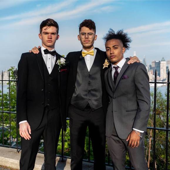 Profile Picture of Hudson Poreda (@hudsonp88) on Poshmark