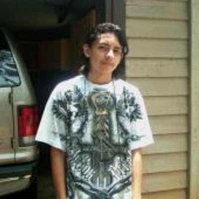 Profile Picture of Jesse Padilla (@penetraitor) on Twitter