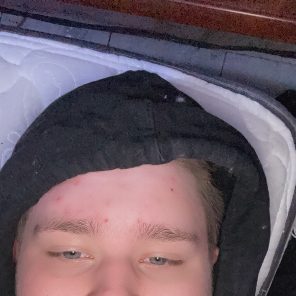 Profile Picture of Dominick Raymond (@versa291) on Poshmark