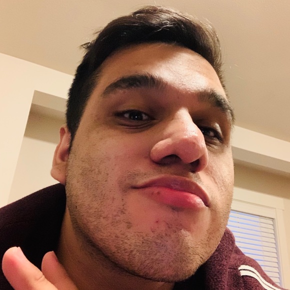 Profile Picture of Enrique Macedo (@e54m) on Poshmark