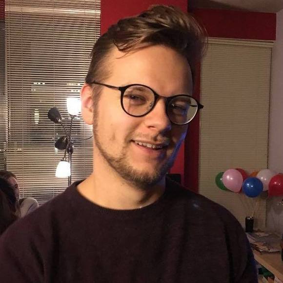 Profile Picture of Alexander Sinclair (@alex_w_sinclair) on Poshmark