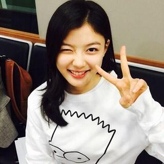 Profile Picture of Kim Yoojung (@yoojung_kiim) on Twitter