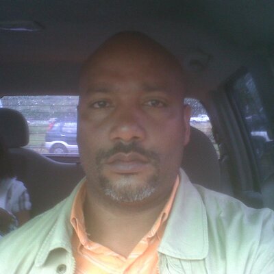 Profile Picture of Simon Henriquez (@simonhenriquezs) on Twitter