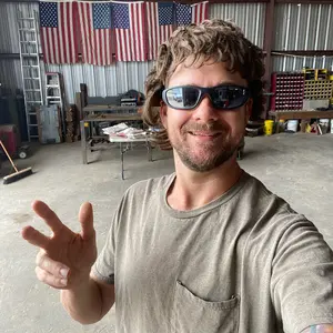 Profile Picture of Randy The Farmer (@fieldrows) on Tiktok