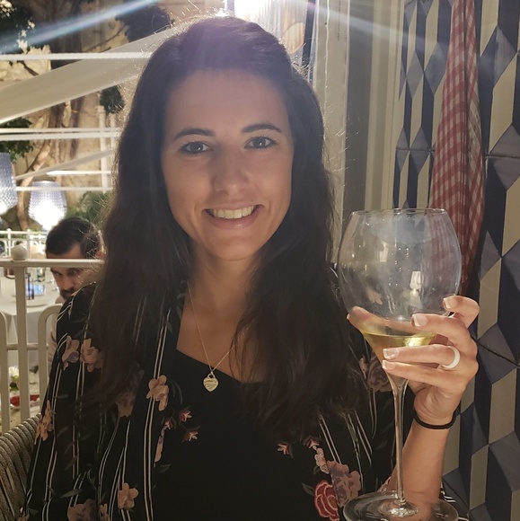 Profile Picture of Christine Pummill (@cskorenko523) on Poshmark