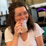 Tiphaine Siret-Robert - Instagram Profile Picture of Tiphaine Siret-Robert (@tiphainesr) on Instagram