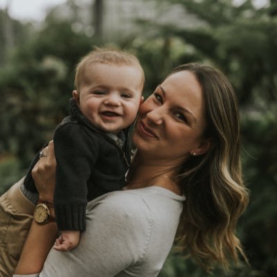 Profile Picture of Kate MacKenzie (@kateisley) on Twitter