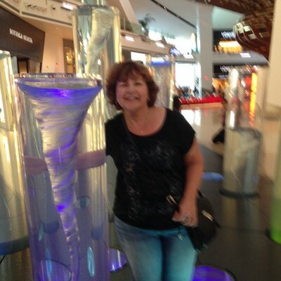 Profile Picture of Nancy Abbott (@JohnnancyNancy) on Twitter