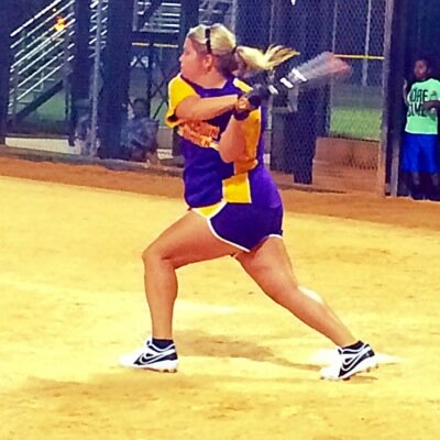 Profile Picture of Heather Vinson (@softballlove211) on Twitter