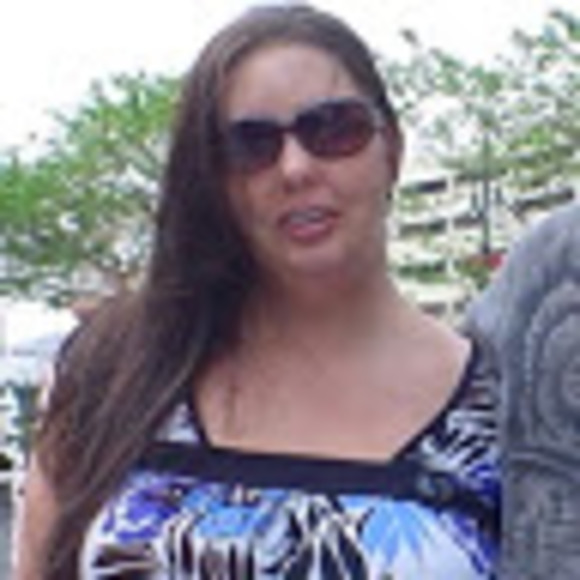 Profile Picture of Marcy Shaffer (@marcyts8089) on Poshmark