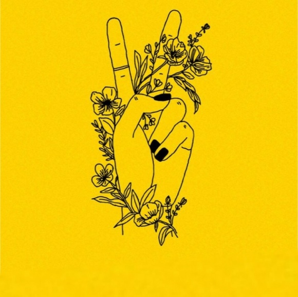 Profile Picture of Crystal Allen (@nwcra01) on Poshmark