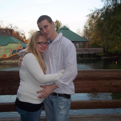 Profile Picture of ChrisDani Logsdon (@DaniChris030812) on Twitter