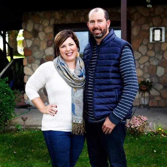 Profile Picture of Courtney Dirschell (@courtdirsch) on Poshmark