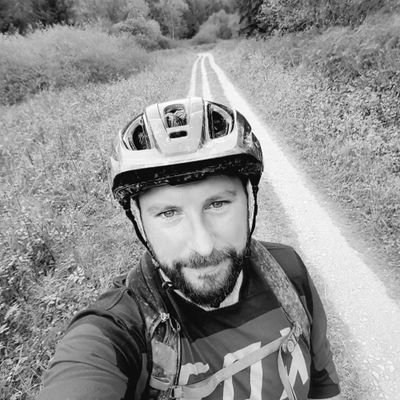 Profile Picture of Craig Barlow (@craigbarlow1981) on Twitter