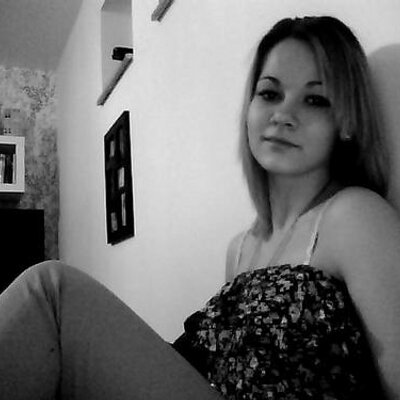 Profile Picture of Sara Ladegaard (@SaraxLadegaard) on Twitter