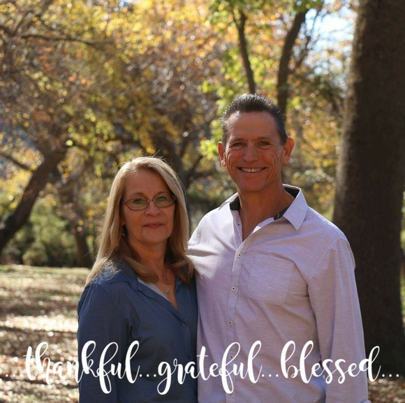 Profile Picture of Vicki Armatis (@varmatis) on Poshmark