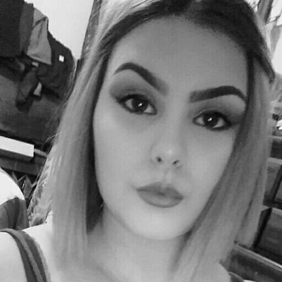 Profile Picture of Lori Solis (@solislori9) on Twitter