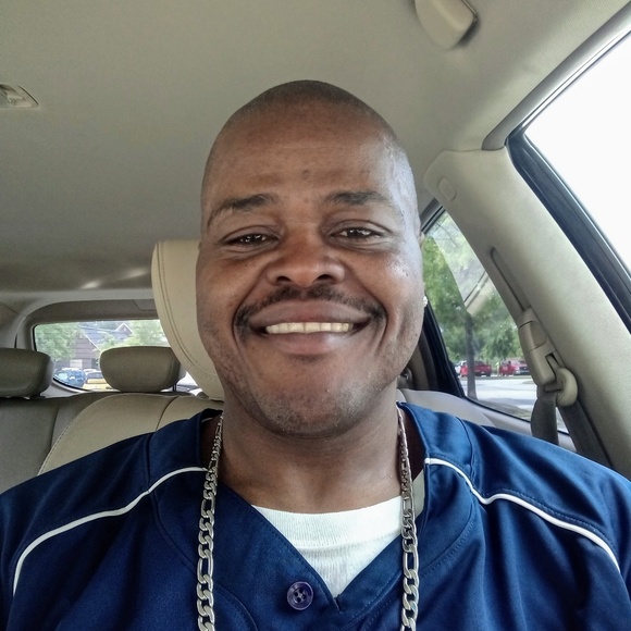 Profile Picture of Paul Wise (@mrwisejr) on Poshmark