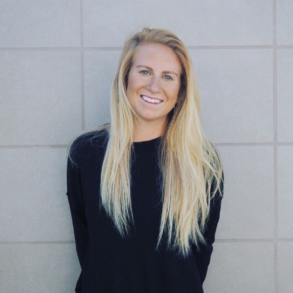 Profile Picture of Hannah Huffman (@hhuffman2) on Poshmark