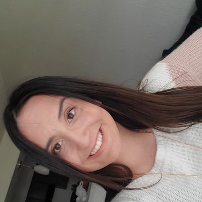 Profile Picture of Elizabeth McKay (@elizamck00) on Twitter