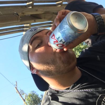 Profile Picture of Joshua Porras (@jporras93) on Twitter