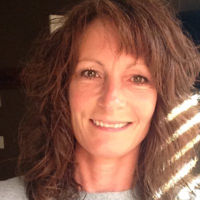 Profile Picture of Carol Durbin (@Durbin1C) on Twitter