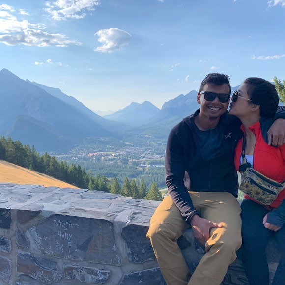 Profile Picture of Heshan Punchihewa (@heshan_93) on Poshmark