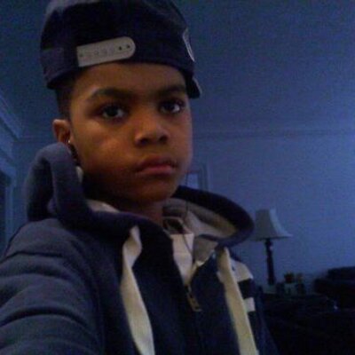 Profile Picture of PrettyBoy_no_swagg (@Justin_Battle23) on Twitter