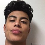 Profile Picture of kisshotboys (@kisshotboys) on Instagram