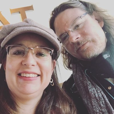 Profile Picture of Deanna Hanks (@dlhartis) on Twitter