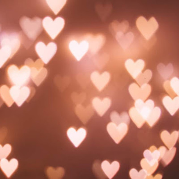 Profile Picture of Amanda Skocik (@panda0816) on Poshmark