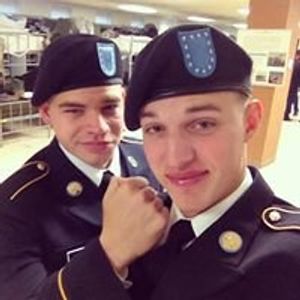 Mike Leach - Myspace Profile Picture of Mike Leach (@mikeleachismyname) on Myspace