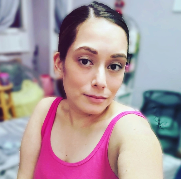 Profile Picture of Nashaera Almodovar (@nashaera) on Poshmark
