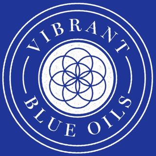 Profile Photo of Jodi Cohen • Vibrant Blue Oils (@vibrantblueoils) on Instagram